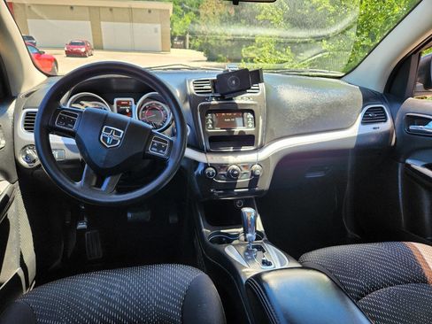Used 2015 Dodge Journey American Value Package FWD image 19