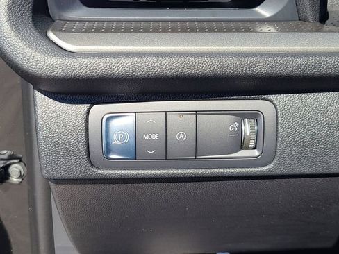 New 2026 Chevrolet Traverse LT image 26