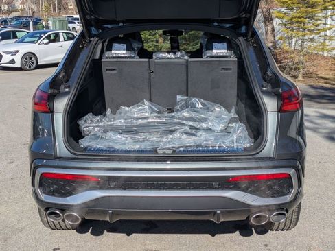 New 2025 Audi SQ5 Premium Plus image 20