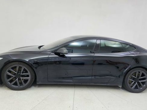 Used 2021 Tesla Model S Plaid image 10
