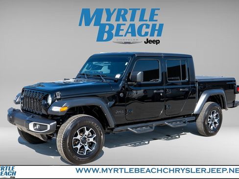 Certified 2023 Jeep Gladiator Sport image 2