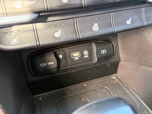 Used 2020 Hyundai Santa Fe Limited FWD image 20