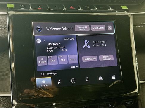 New 2025 Jeep Grand Cherokee Altitude image 13