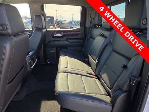 Used 2023 GMC Sierra 1500 SLT w/ SLT Convenience Package image 10