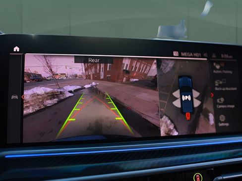 Used 2021 BMW X5 M50i w/ Executive Package image 51