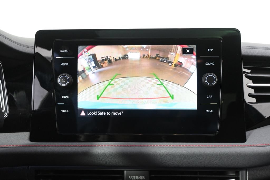 Used 2025 Volkswagen Jetta GLI Autobahn FWD image 29