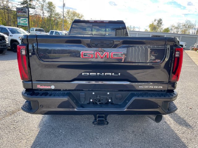 Used 2024 GMC Sierra 2500 Denali w/ Denali Reserve Package AWD/4WD image 6