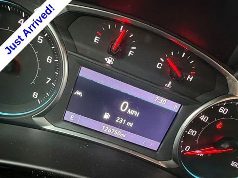 Used 2019 Chevrolet Equinox Premier FWD image 12