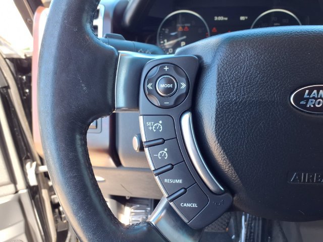 Used 2011 Land Rover Range Rover HSE AWD/4WD image 10