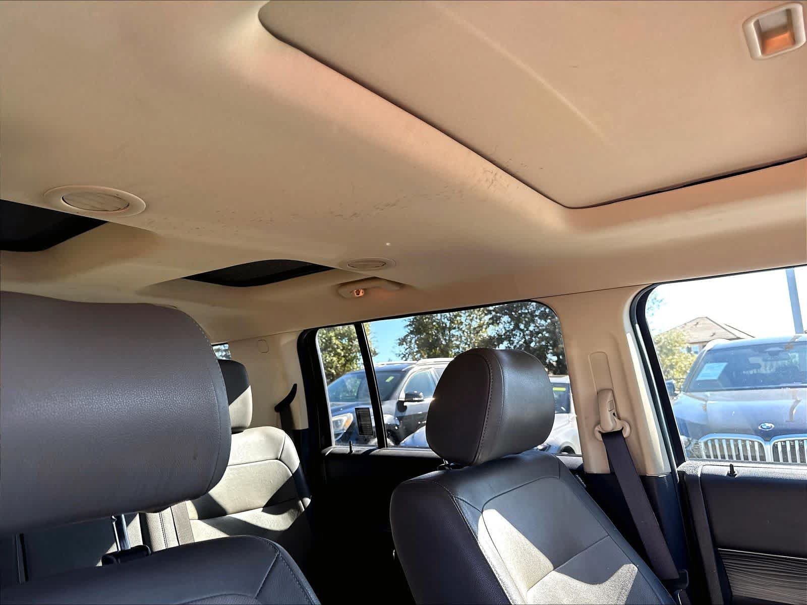 Used 2019 Ford Flex SEL w/ Equipment Group 202A AWD/4WD image 30