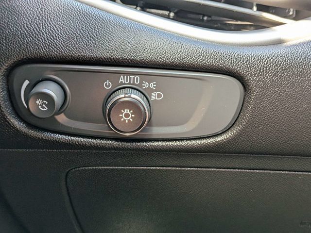 Used 2024 Chevrolet Malibu LT FWD image 29