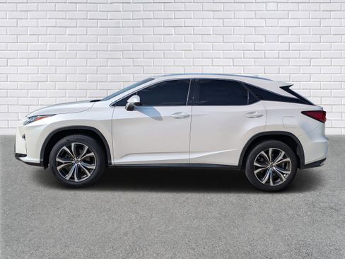 Used 2019 Lexus RX 350 FWD w/ Premium Package image 2