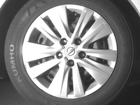 Used 2025 Nissan Sentra S image 12