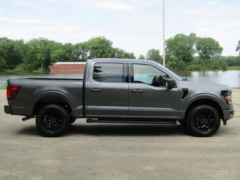 New 2026 Ford F150 XLT w/ Equipment Group 302A MID AWD/4WD image 5