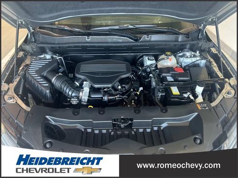 Used 2023 Chevrolet Blazer RS w/ Driver Confidence II Package FWD image 9