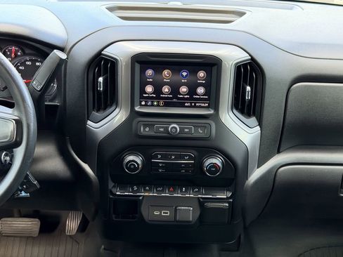 Used 2022 Chevrolet Silverado 1500 Custom Trail Boss w/ LPO, Dark Essentials Package image 15