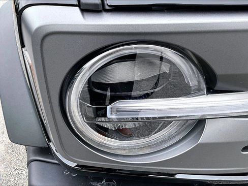 Used 2023 Ford Bronco Badlands image 28