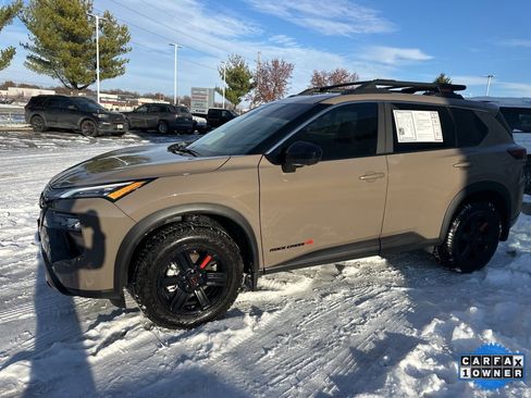 Used 2025 Nissan Rogue Rock Creek image 15