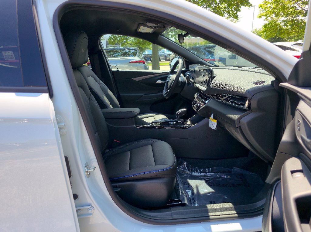 New 2026 Buick Envista Sport Touring w/ Convenience I Package FWD image 26