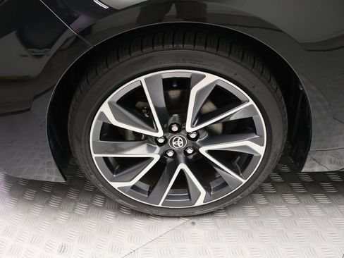 Certified 2022 Toyota Corolla SE FWD image 4