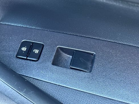 Used 2024 Toyota Corolla LE FWD image 21