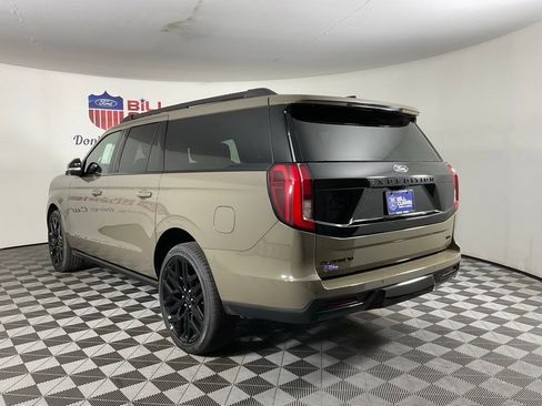 New 2027 Ford Expedition Max Platinum w/ Stealth Performance Package AWD/4WD image 5