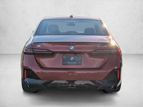 New 2026 BMW i5 eDrive40 w/ M Sport Package image 8