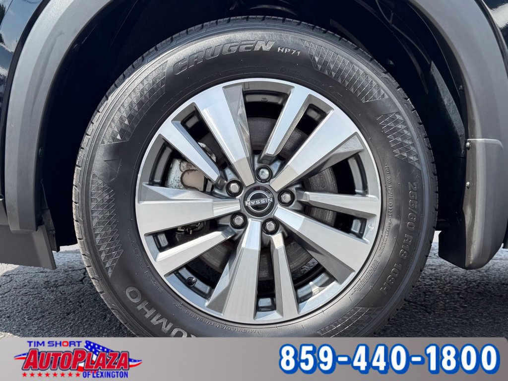 Used 2024 Nissan Pathfinder SL AWD/4WD image 5