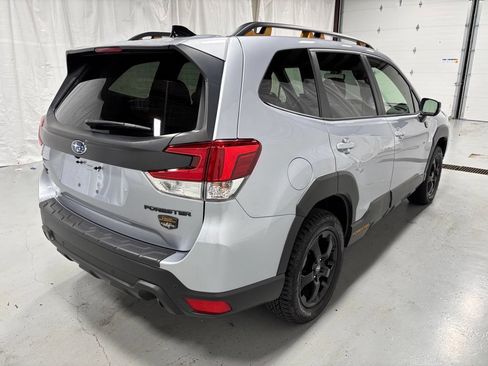 Used 2025 Subaru Forester Wilderness AWD/4WD image 7