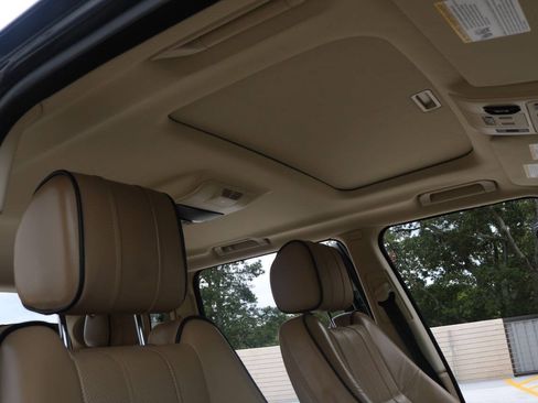 Used 2012 Land Rover Range Rover Supercharged AWD/4WD image 52