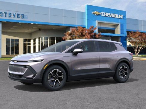 New 2026 Chevrolet Equinox EV LT image 2