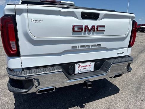 Used 2021 GMC Sierra 1500 SLT AWD/4WD image 12