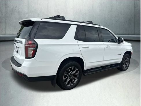 Used 2021 Chevrolet Tahoe Z71 w/ Z71 Off-Road Package AWD/4WD image 6