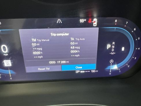 Used 2023 Volvo XC60 B5 Plus FWD image 60