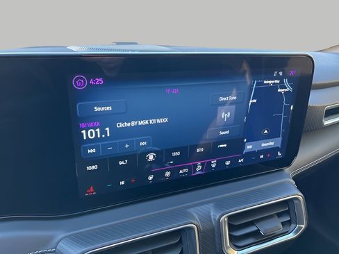 Used 2024 Ford Mustang GT Premium image 12