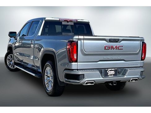 Used 2023 GMC Sierra 1500 Denali AWD/4WD image 4