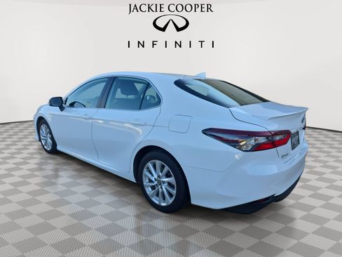 Used 2023 Toyota Camry LE FWD image 7