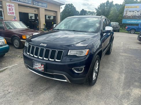 Used 2015 Jeep Grand Cherokee Limited w/ Luxury Group II RWD image 2
