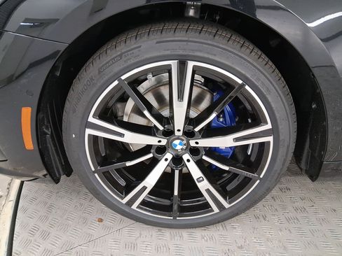 New 2026 BMW 530i xDrive w/ M Sport Package AWD/4WD image 11