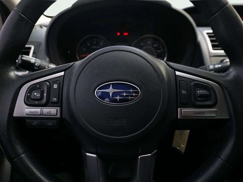 Used 2016 Subaru Crosstrek 2.0i AWD/4WD image 24