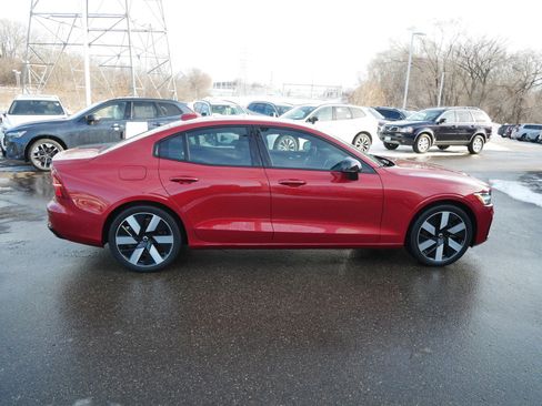 Certified 2024 Volvo S60 T8 Ultimate image 8