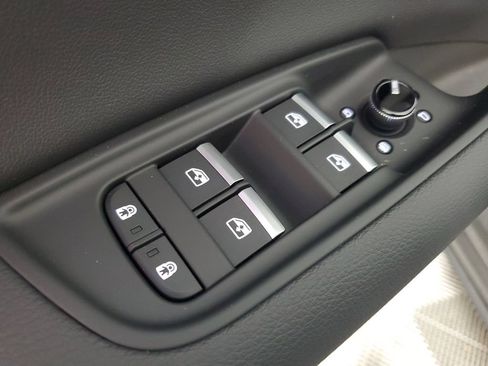New 2026 Audi Q7 2.0T Premium AWD/4WD image 17