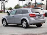 Used 2020 Dodge Journey SE w/ SE Popular Equipment Group image 2