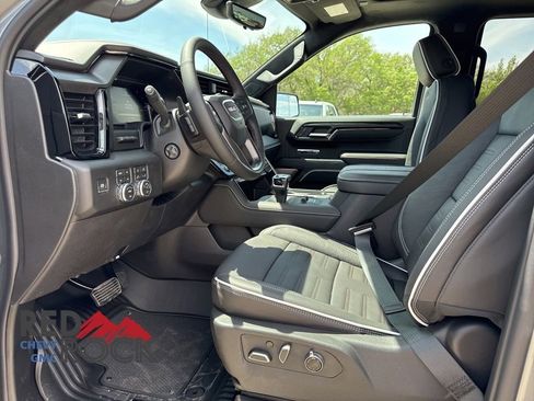 New 2026 GMC Sierra 1500 AT4X AWD/4WD image 10