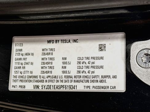 Used 2023 Tesla Model 3 Standard Range RWD image 30