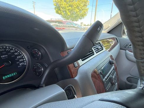 Used 2007 Chevrolet Silverado 1500 LTZ w/ Safety Package AWD/4WD image 25