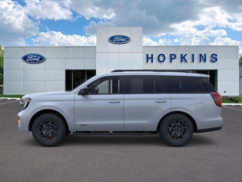 New 2026 Ford Expedition Tremor image 26