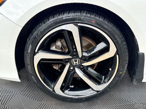 Used 2022 Honda Accord Sport image 30