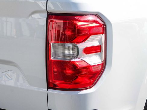 Certified 2024 Ford Maverick XL image 12