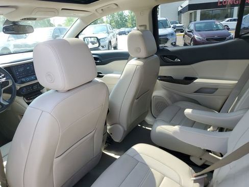 Used 2022 GMC Acadia Denali AWD/4WD image 38